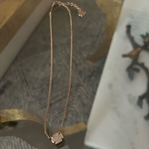 Rose gold Kendra Scott necklace